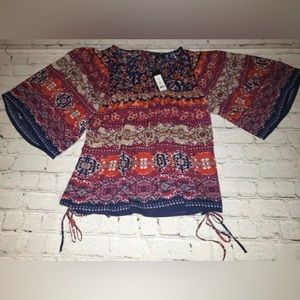 NWT Romeo & Juliet Couture bell sleeve boho blouse $118 retail